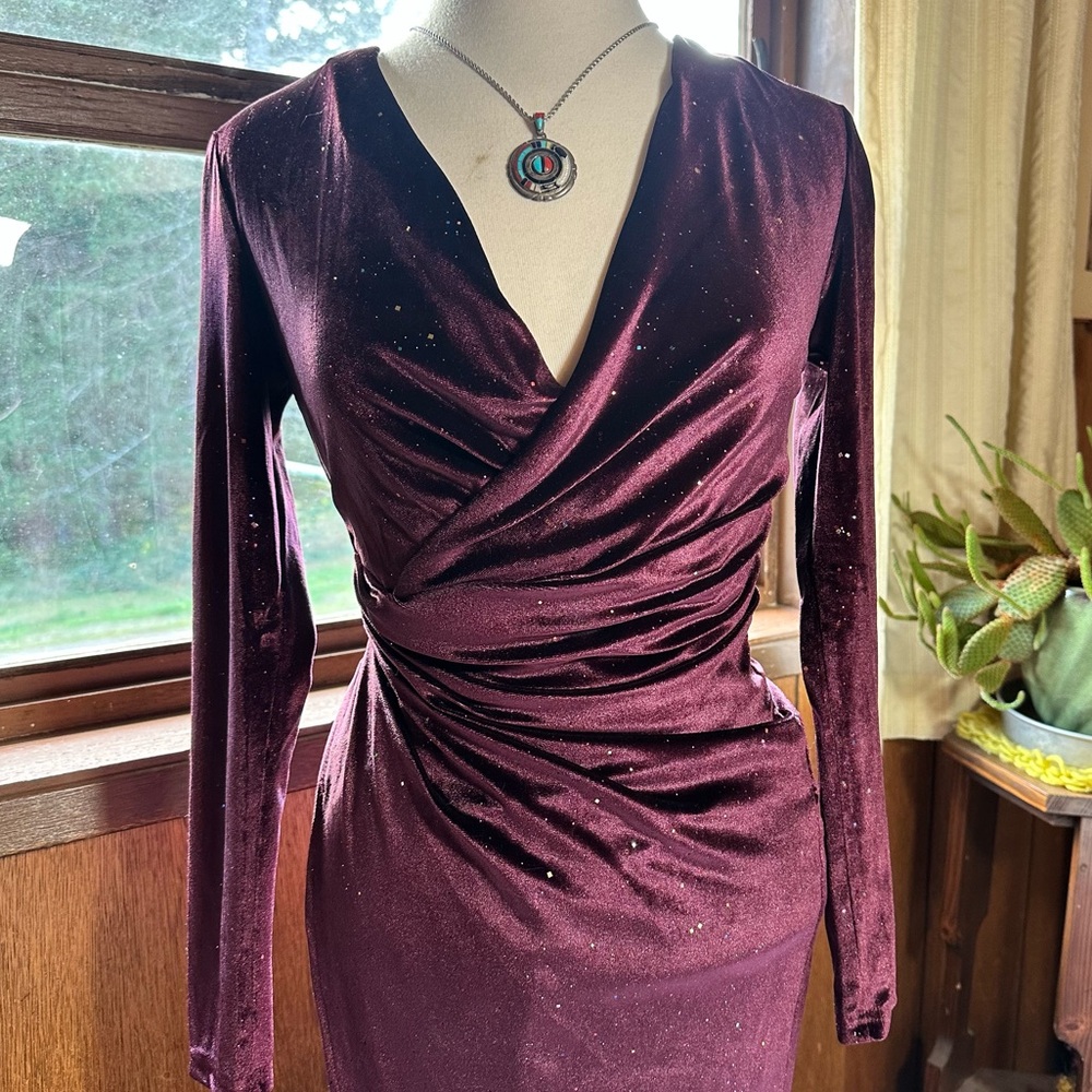 Double Crazy • Glitter Velvet High Slit Asymmetrical Dress - Picture 4 of 15